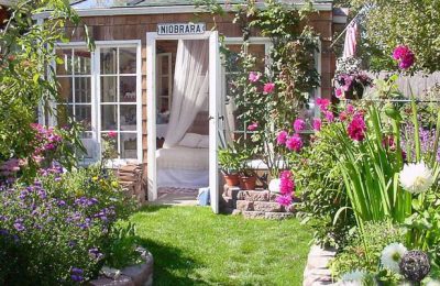 Creating an Inviting Garden Retreat in Your Home’s Exterior